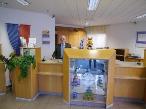 Geschäftsstellenleiter Heinrich Jungeblut in der Volksbank Emstal Wippingen Januar 2019