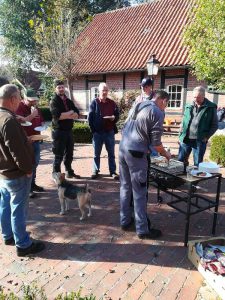 Oldtimerclub pflanzt in Wippingen Krokusse 2018