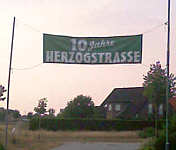 Transparent in der Herzogstraße: 10 Jahre Herzogstraße