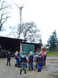 Exkursion der Grundschule zur Windkraftanlage Pieper