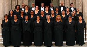 The Episcopal Chorale Society in readiness to sing Handel's Messiah at St. Johns Cathedral, Los Angeles