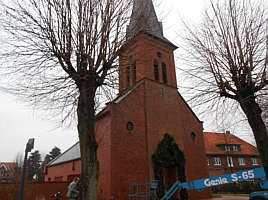 Kirchturm ohne Zifferblätter