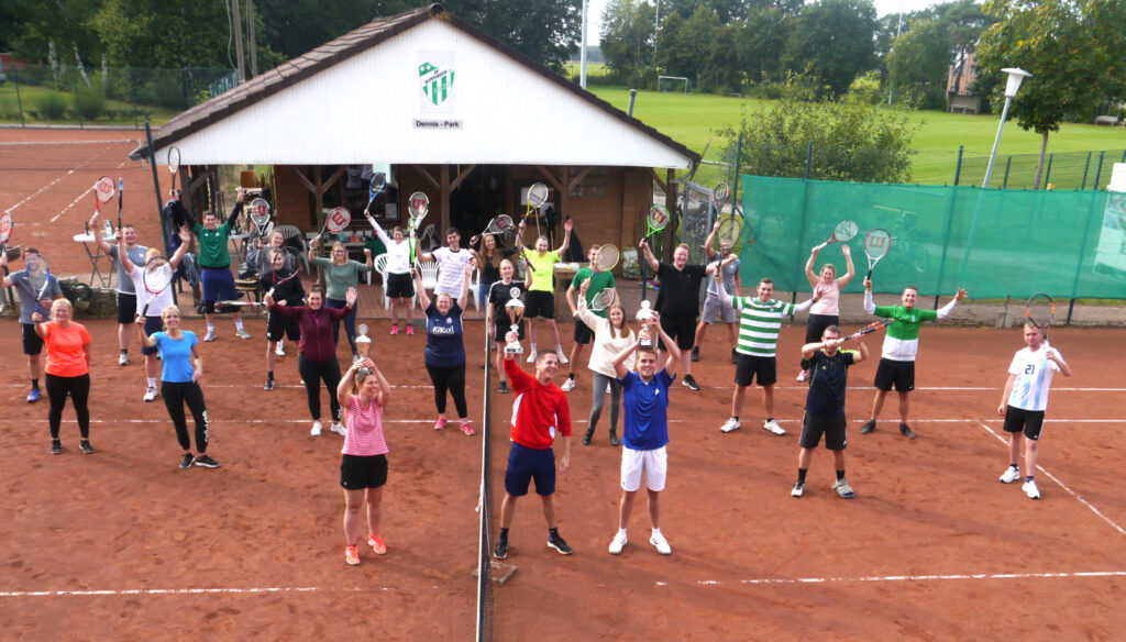 Die Teilnehmer am Doppelturmnier des Wippinger Tennisvereins 09-2020