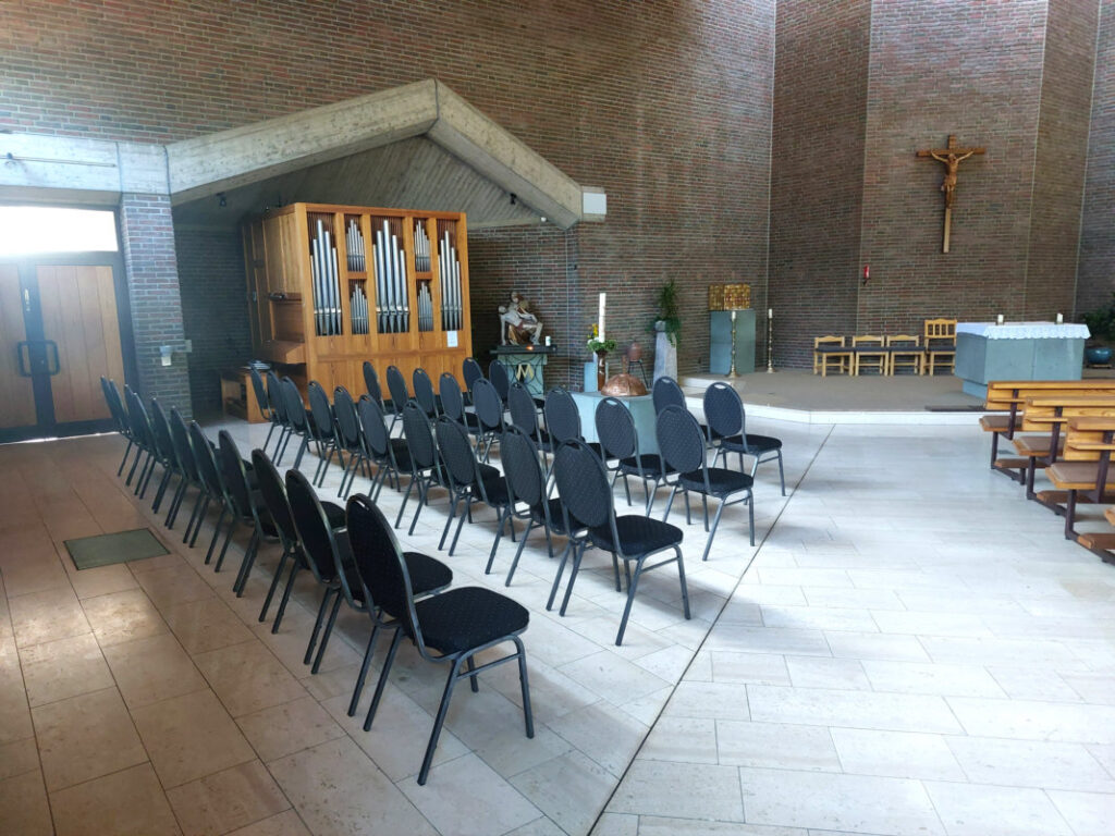 Umgestaltung des Inneren der Wippinger Kirche 2024