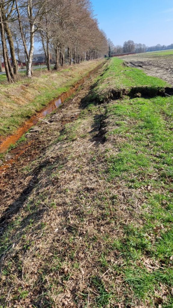 Hochwasserschaden an der Kluser Straße