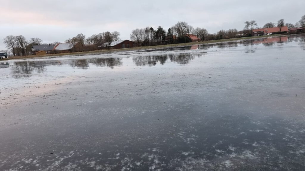Hochwasser 2024 mit Blickrichtung Heyenhorst